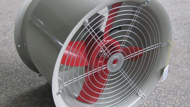 厨房消防排烟风机：优缺点深度解析